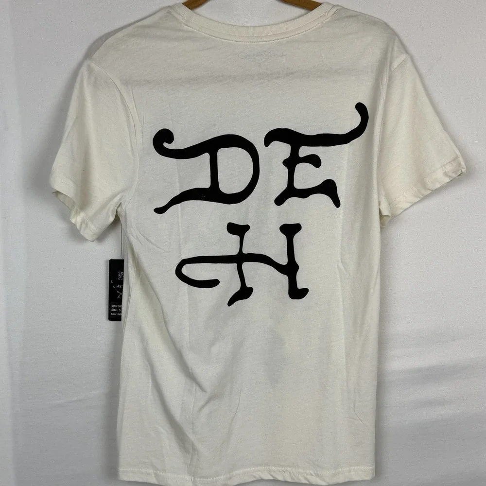 Ed Hardy Deh Corps Graphic Tee Small Ivory Rose Skull Wings Y2K NWT - Picture 6 of 6